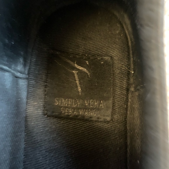 Vera Wang black flats - Picture 5 of 7